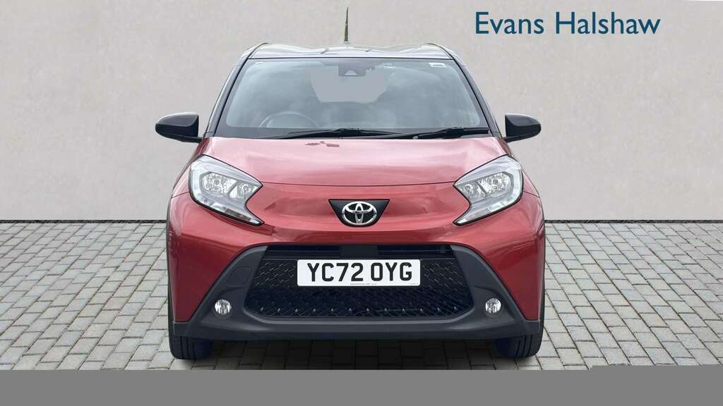 Toyota Aygo X 1.0 Vvt-i Edge 2022 YC72OYG Red #4