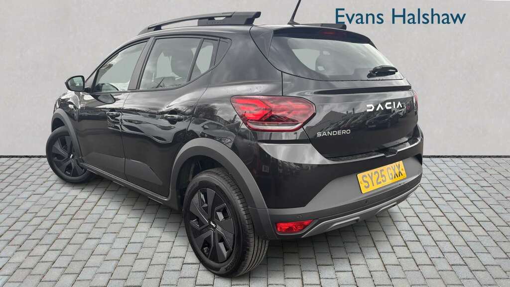 Dacia Sandero Stepway 1.0 Tce Expression 2025 SY25GXX Black #2