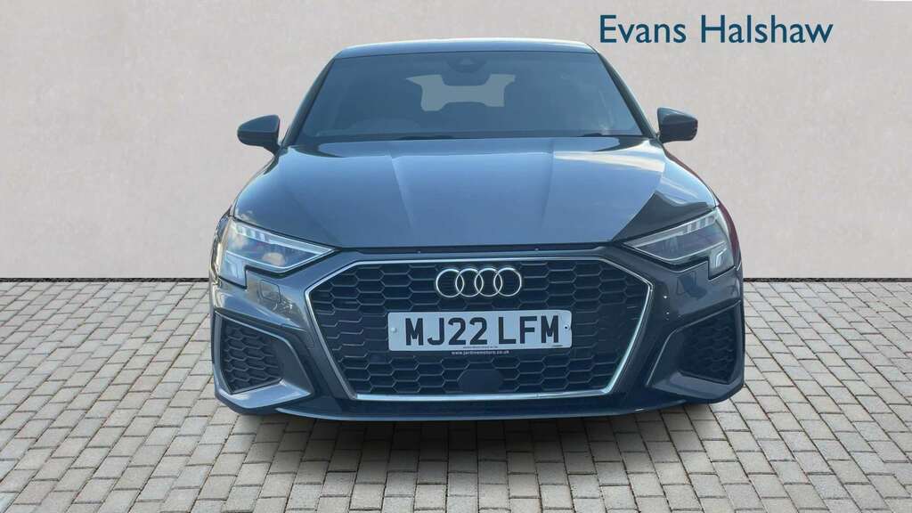 Audi A3 30 Tfsi S Line S Tronic 2022 MJ22LFM Grey #4