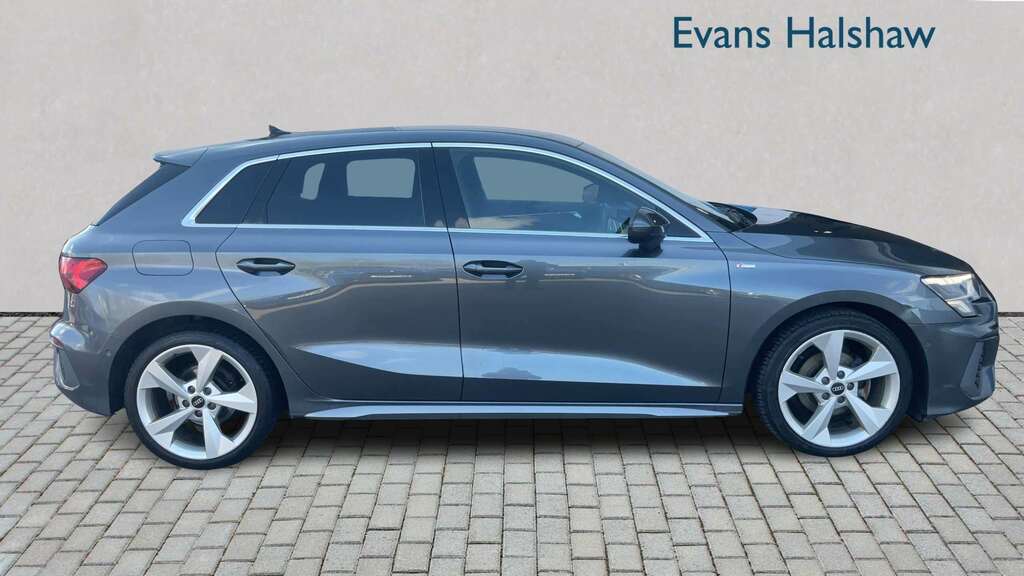 Audi A3 30 Tfsi S Line S Tronic 2022 MJ22LFM Grey #3