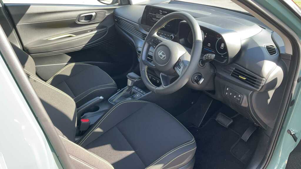 Hyundai I20 1.0T Gdi Premium Dct 2026 YC26KOB Green #6