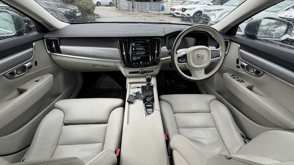 Volvo V90 2.0 D4 Momentum Plus Geartronic 2020 Grey #3