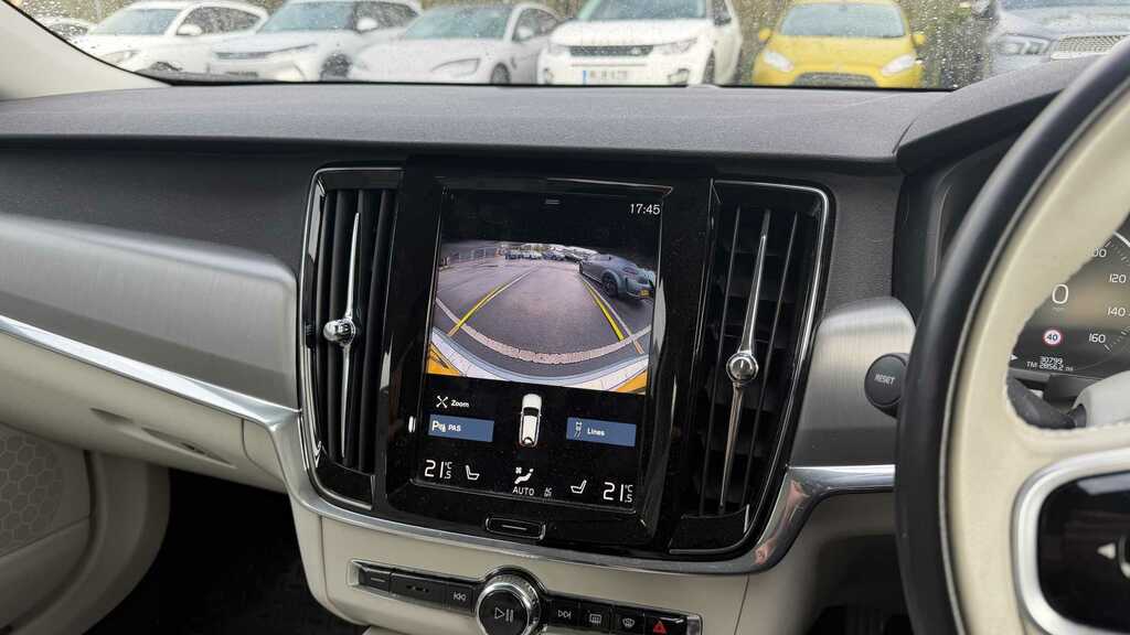 Volvo V90 2.0 D4 Momentum Plus Geartronic 2020 Grey #6