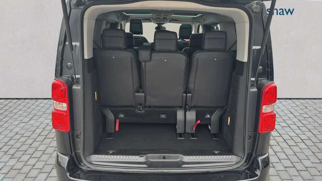 Citroen SpaceTourer 2.0 Bluehdi 180 Flair M 8 Seat Eat8 2020 Black #6