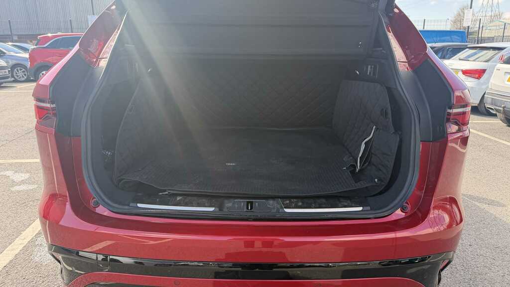 Jaguar F-Pace 2.0 D200 R-dynamic Hse Awd 2023 EK23HSV Red #6