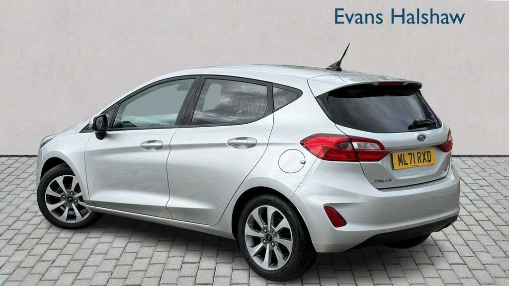 Ford Fiesta 1.0 Ecoboost Hybrid Mhev 125 Trend 2021 ML71RXD Silver #2