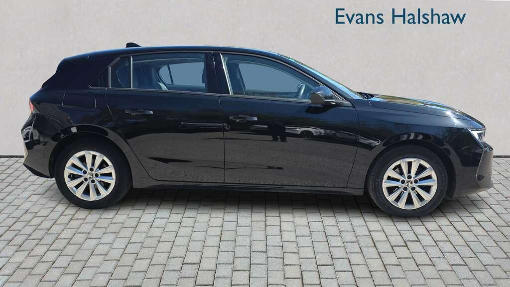 Vauxhall Astra 1.2 Turbo Design 2023 GY23HRU Black #4