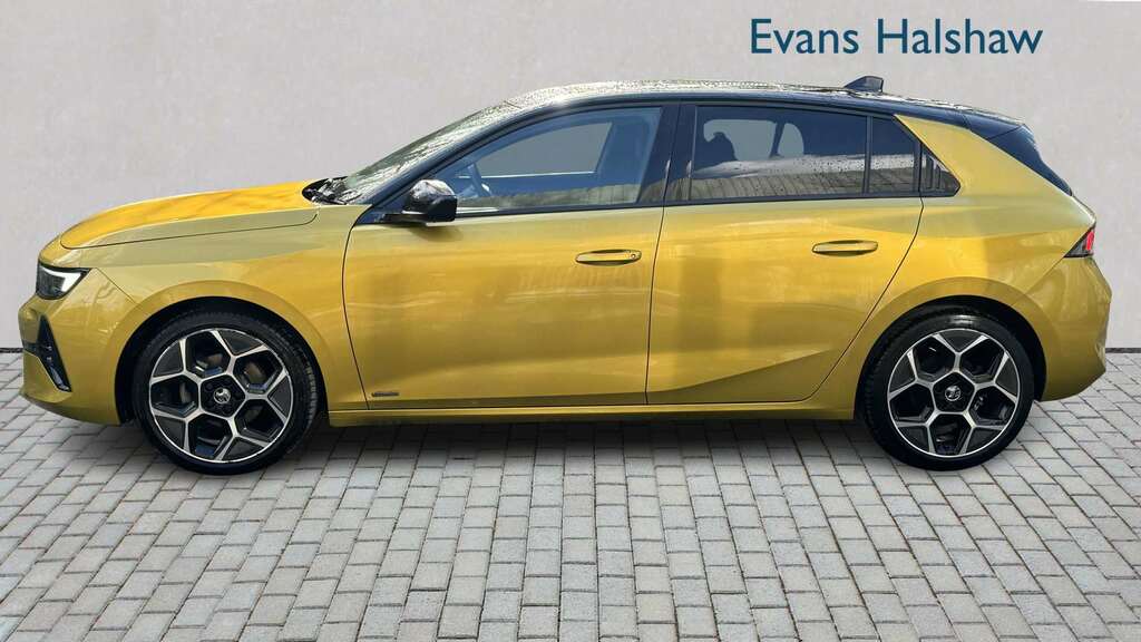 Vauxhall Astra 1.2 Turbo 130 Ultimate 2023 MC72OUY Yellow #5