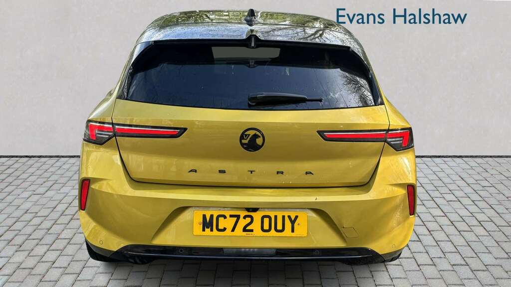 Vauxhall Astra 1.2 Turbo 130 Ultimate 2023 MC72OUY Yellow #4