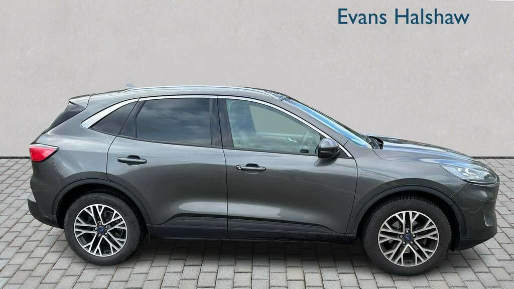 Ford Kuga 1.5 Ecoboost 150 Titanium Edition 2023 SB23XSH Grey #2