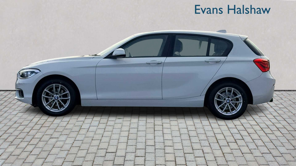 BMW 1 Series 118I 1.5 Se Business Navservotronic 2019 YC19HFM White #4