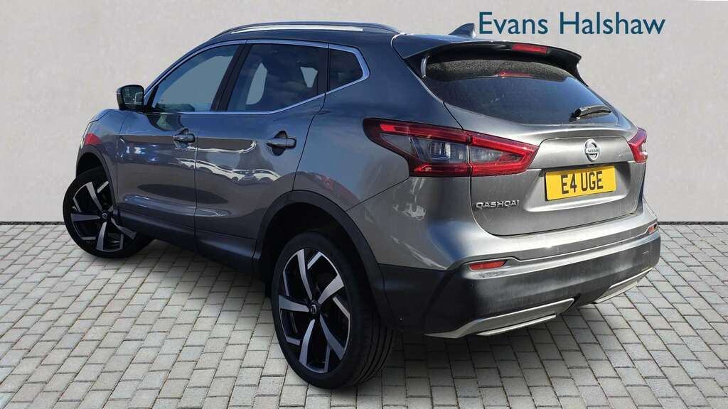 Nissan Qashqai 1.3 Dig-t Tekna 2019 YL69EJZ Grey #2