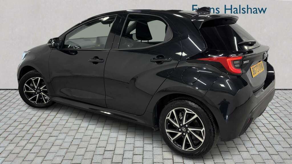 Toyota Yaris 1.5 Hybrid Design Cvt 2023 BG73UVM Black #2