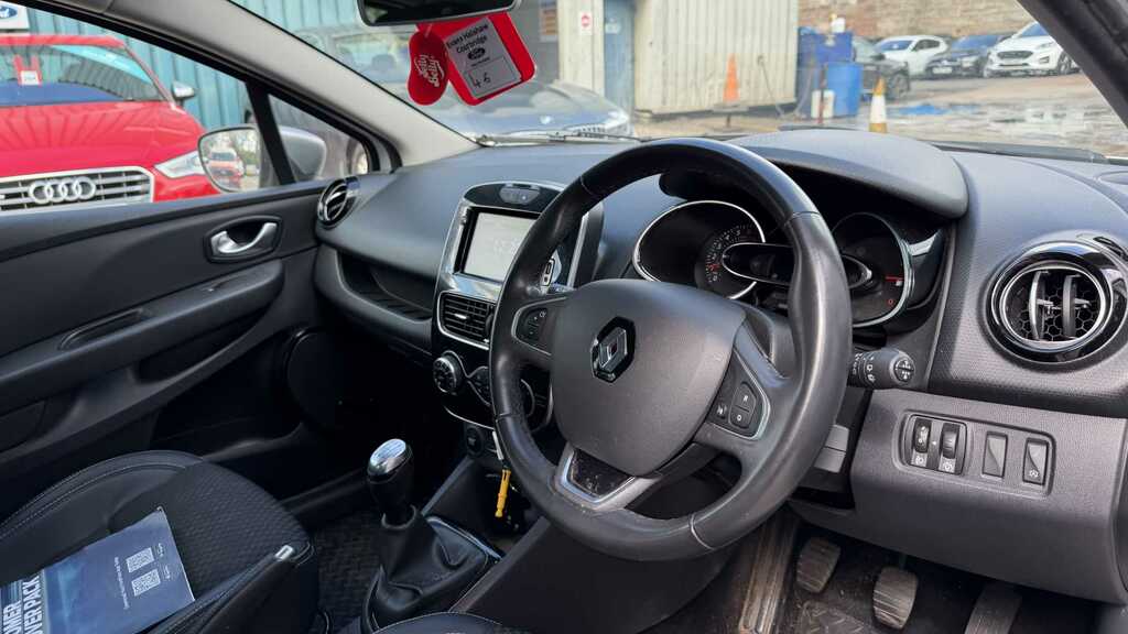 Renault Clio 0.9 Tce 90 Gt Line 2019 SK69VKL White #3