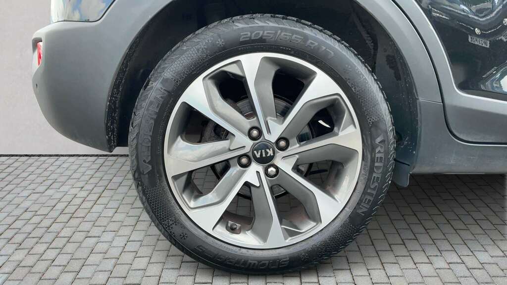 Kia Stonic 1.6 Crdi 2 2018 FA18CKU Black #6