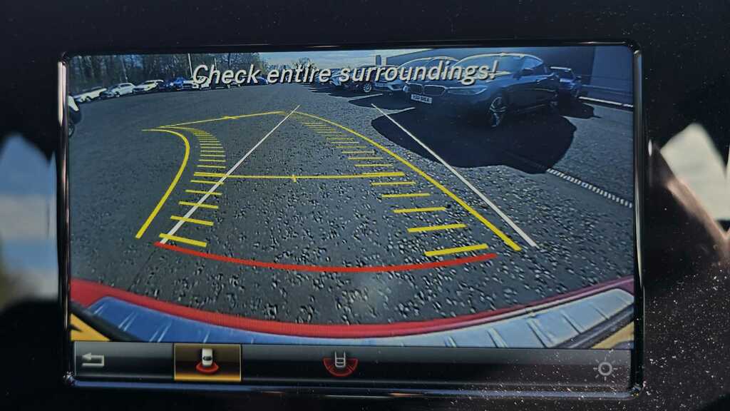 Mercedes-Benz B Class B180 Se 2018 Red #4