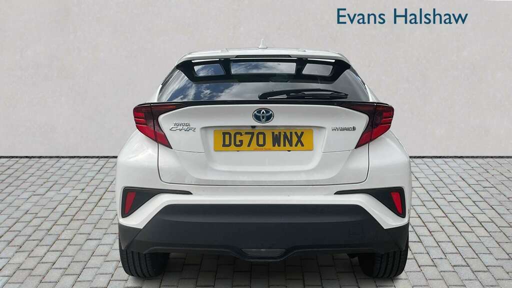 Toyota C-Hr 1.8 Hybrid Excel Cvt 2020 DG70WNX White #4