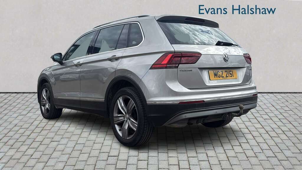 Volkswagen Tiguan Allspace 2.0 Tdi 190 4Motion Sel Dsg 2019 MGZ2151 Silver #2