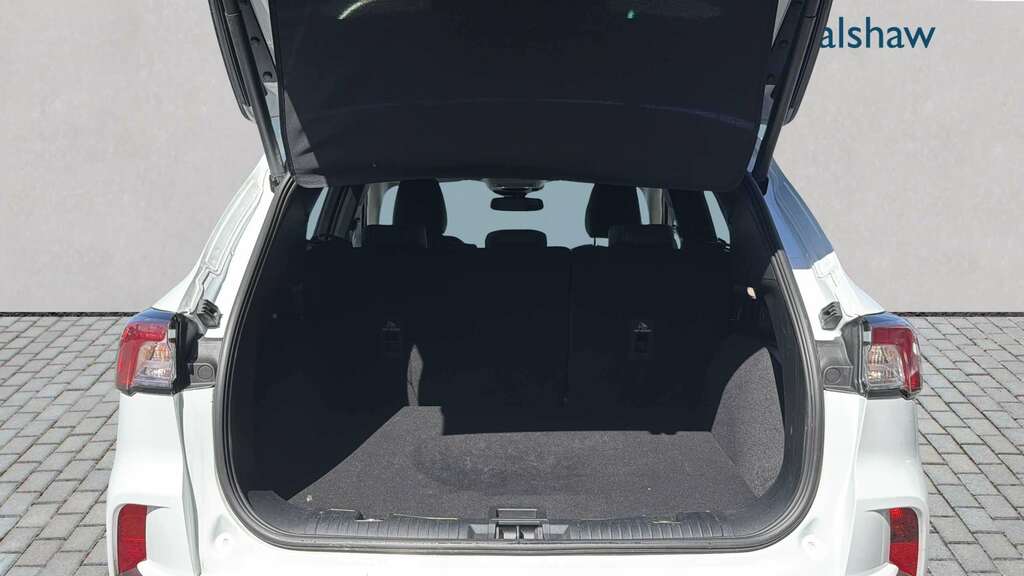 Ford Kuga 1.5 Ecoboost 150 Titanium Edition 2023 KN23OPD White #6