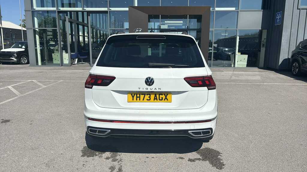 Volkswagen Tiguan 1.5 Tsi 150 R-line Edition Dsg 2023 YH73AGX White #3