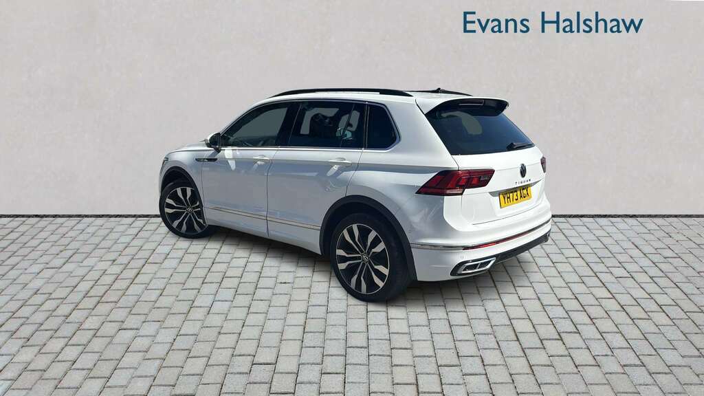 Volkswagen Tiguan 1.5 Tsi 150 R-line Edition Dsg 2023 YH73AGX White #2