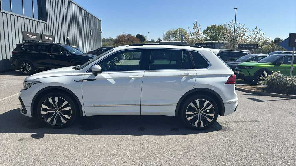 Volkswagen Tiguan 1.5 Tsi 150 R-line Edition Dsg 2023 YH73AGX White #4