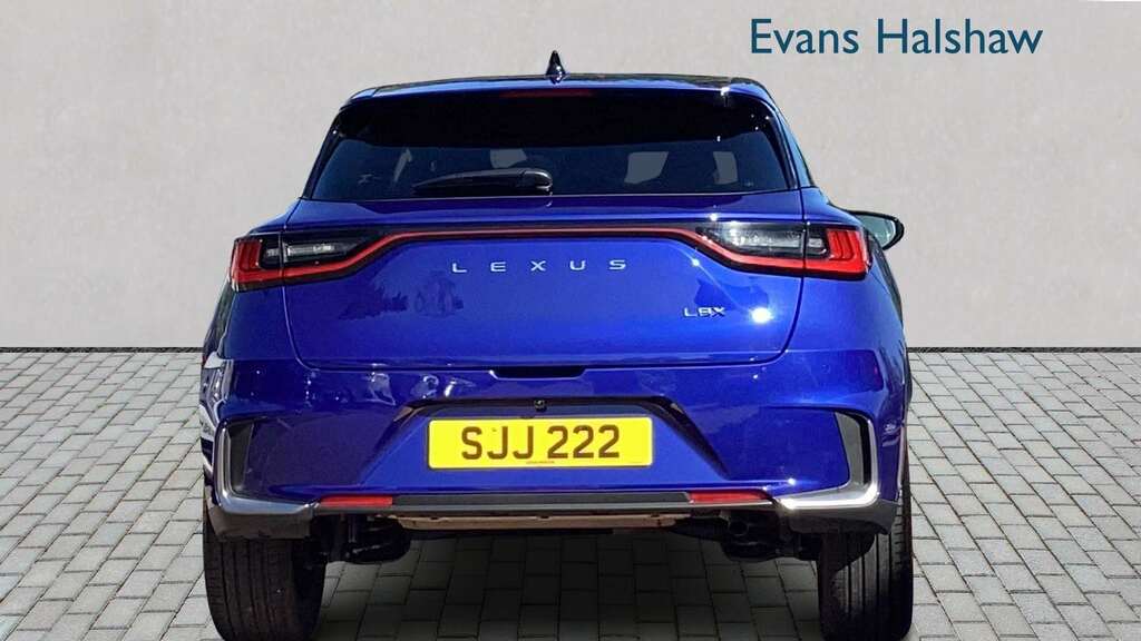 Lexus LBX 1.5 Takumi E-cvt 2024 PG74FFV Blue #5