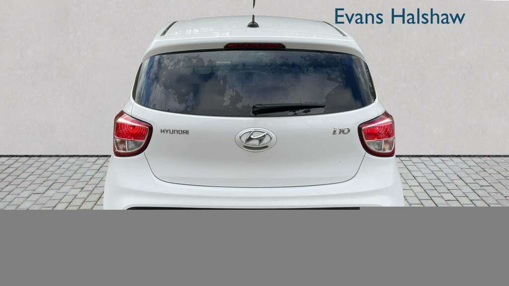 Hyundai I10 1.0 Play 2019 EA69XDE White #4
