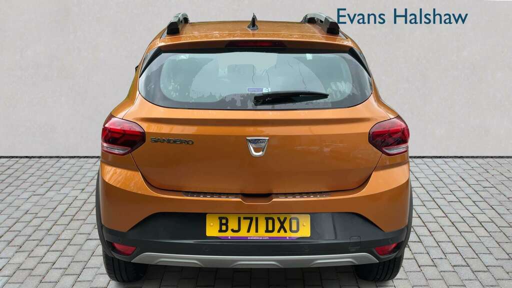 Dacia Sandero Stepway 1.0 Tce Comfort 2021 BJ71DXO Orange #5