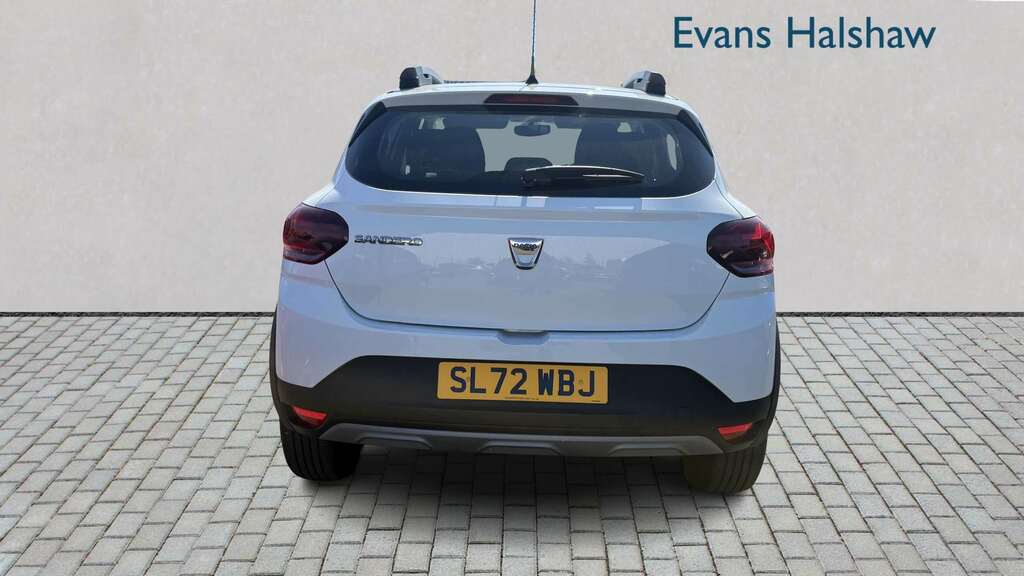 Dacia Sandero Stepway 1.0 Tce Essential 2022 SL72WBJ White #3