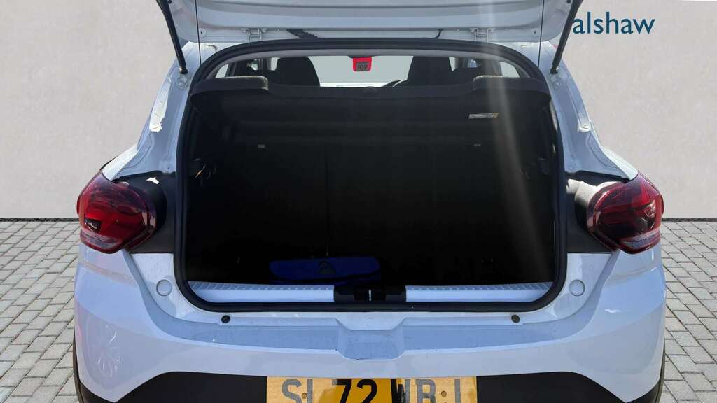 Dacia Sandero Stepway 1.0 Tce Essential 2022 SL72WBJ White #4