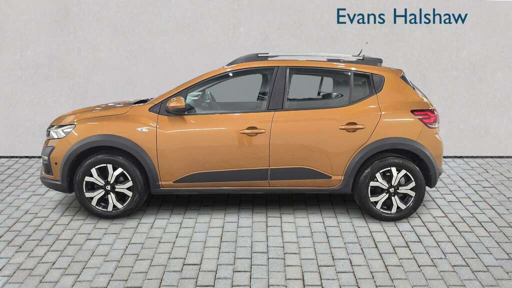 Dacia Sandero Stepway 1.0 Tce Bi-fuel Prestige 2022 YH72GXA Orange #4
