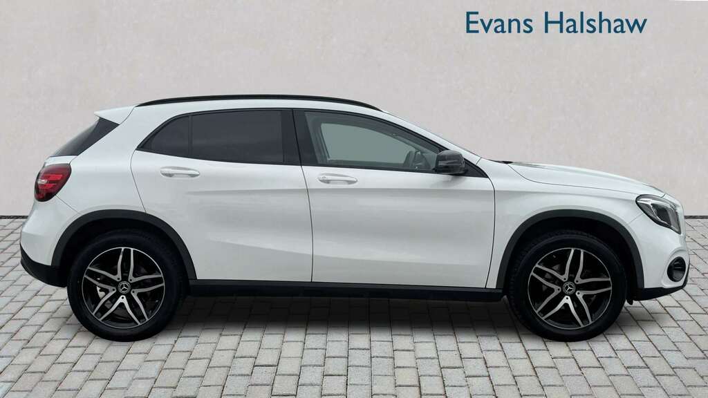 Mercedes-Benz GLA Class 180 Urban Edition 2019 YL68HLV White #2