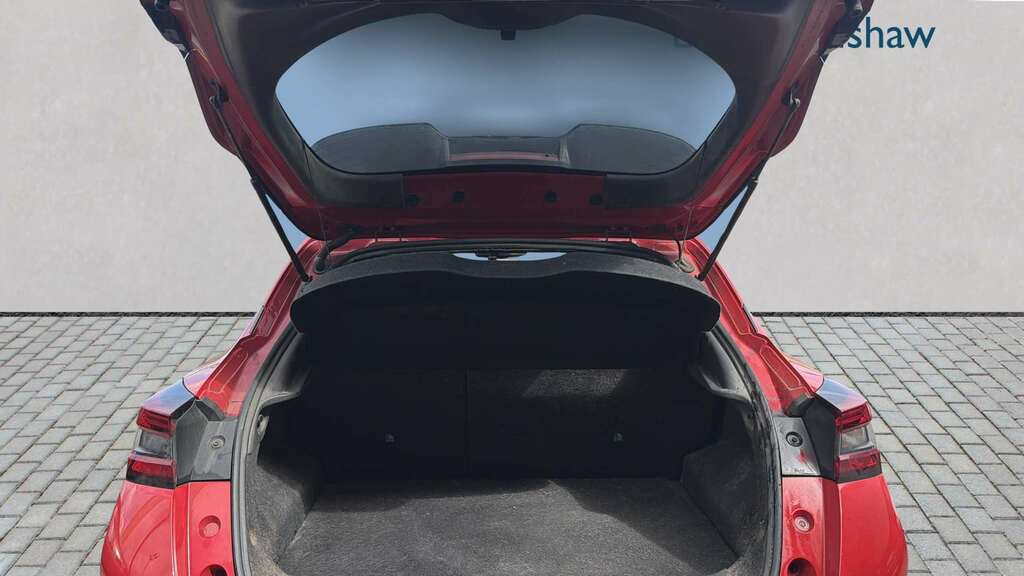Nissan Juke 1.0 Dig-t 114 Tekna 2022 NX22VVW Red #5