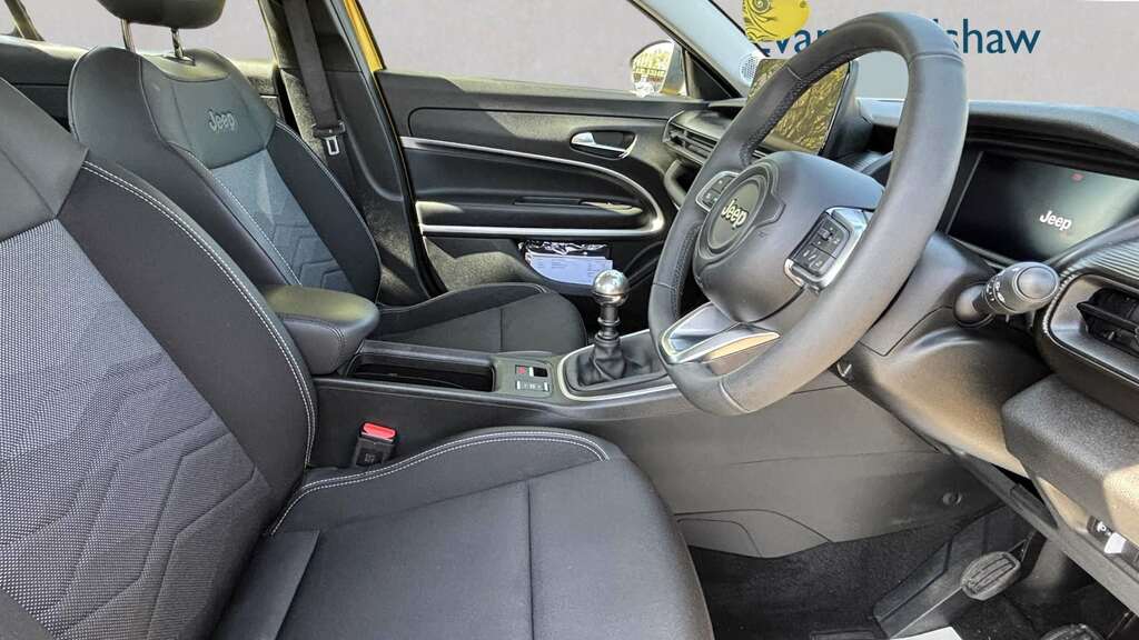 Jeep Avenger 1.2 Altitude 2024 WN74OBX Yellow #3