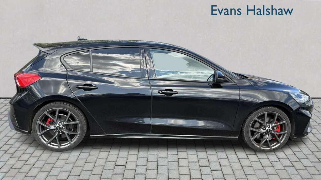 Ford Focus 2.3 Ecoboost St 2020 Black #3