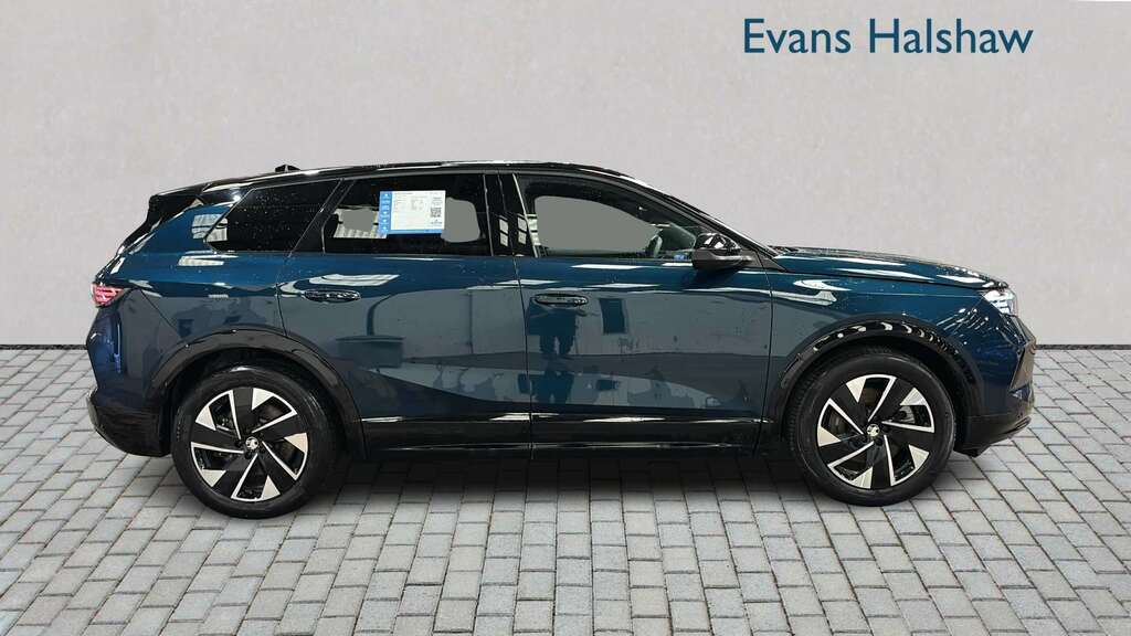 Vauxhall Grandland 157Kw Gs 73Kwh 2024 YF74KHP Blue #3