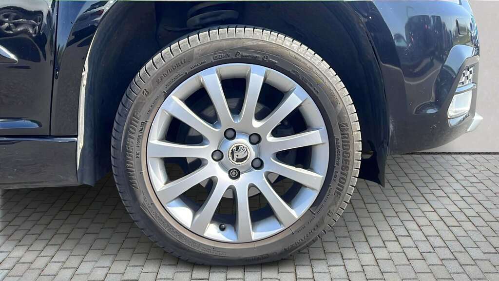 Skoda Yeti 1.2 Tsi Elegance Dsg 2014 EK14YND Black #5