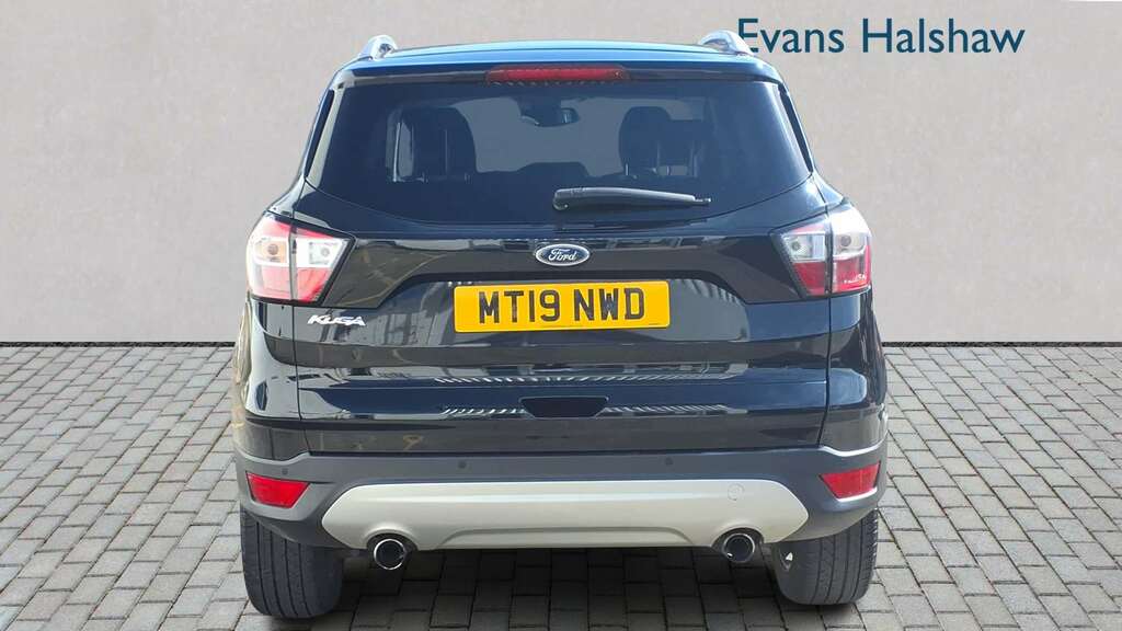 Ford Kuga 1.5 Tdci Titanium Edition 2Wd 2019 MT19NWD Black #5