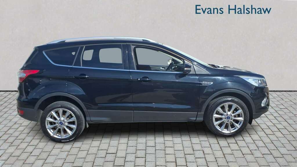 Ford Kuga 1.5 Tdci Titanium Edition 2Wd 2019 MT19NWD Black #3