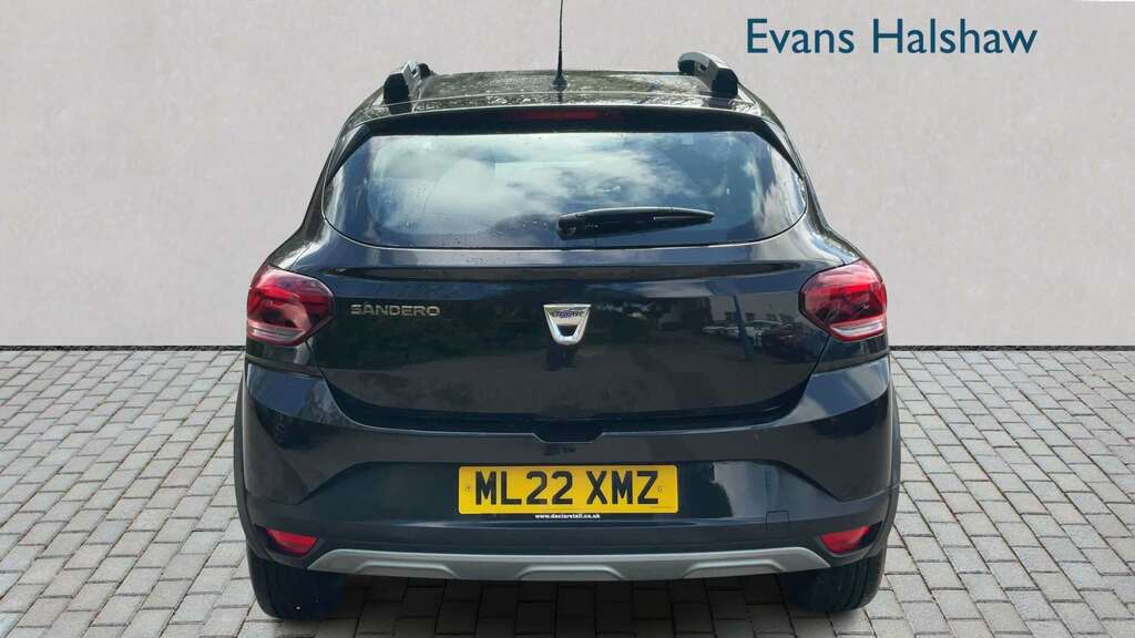 Dacia Sandero Stepway 1.0 Tce Essential 2022 ML22XMZ Black #5