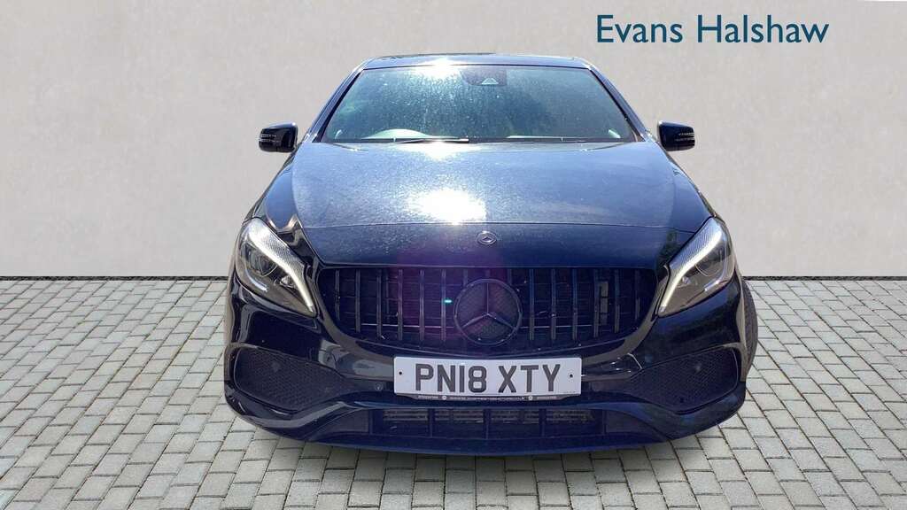 Mercedes-Benz A Class A200d Amg Line Premium Plus 2018 PN18XTY Black #4