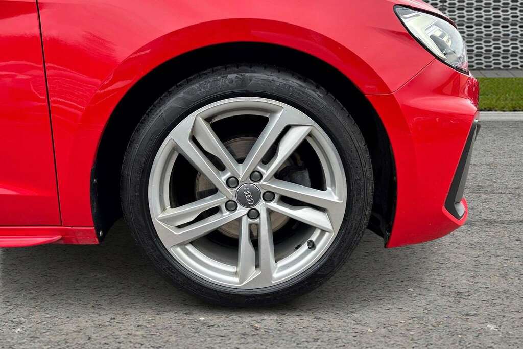 Audi A1 30 Tfsi S Line 2020 EJ20UMM Red #4