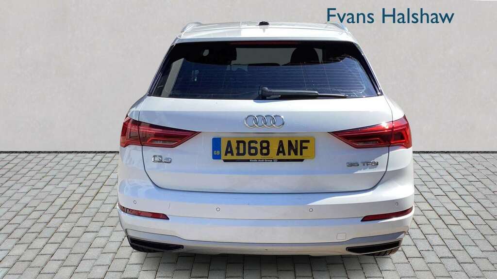 Audi Q3 35 Tfsi Sport S Tronic 2019 AD68ANF White #5