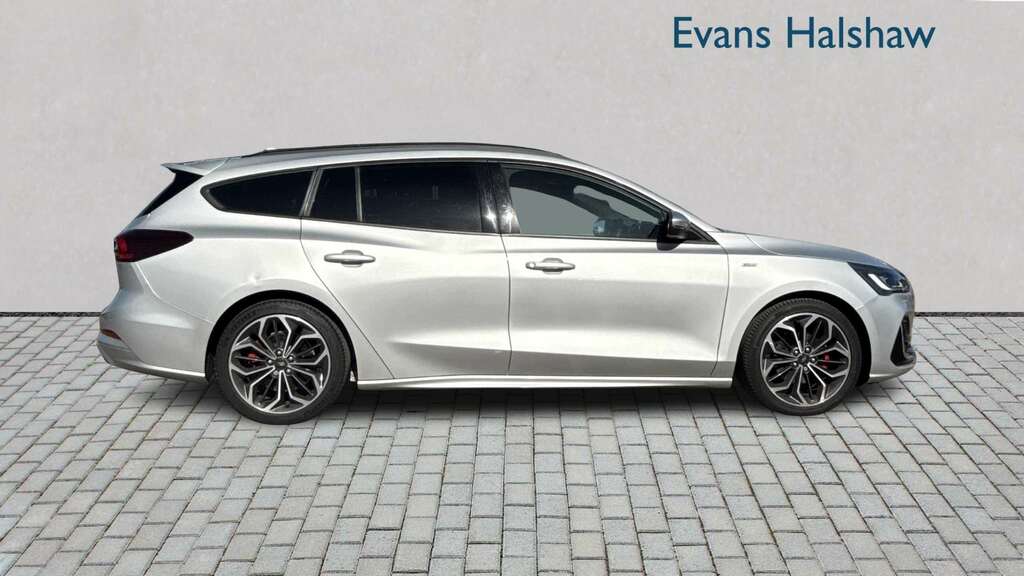 Ford Focus 1.5 Ecoblue St-line Vignale 2022 LJ22NUM Silver #5