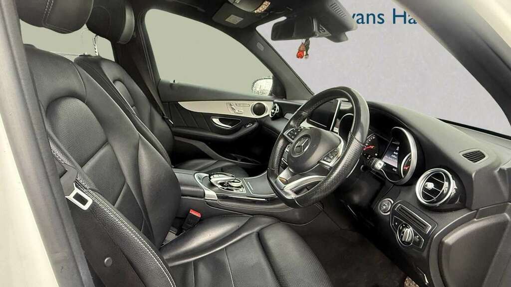 Mercedes-Benz GLC Class 250D 4Matic Amg Line Premium 9G-tronic 2016 HN66TBZ White #6