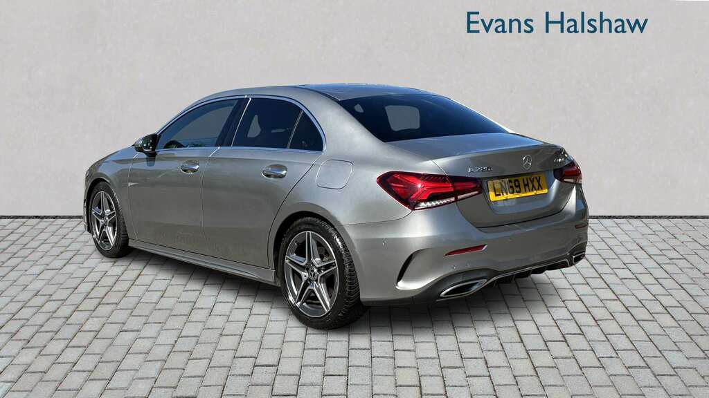Mercedes-Benz A Class A220 4Matic Amg Line Premium Plus 2019 LN69HXX Silver #5