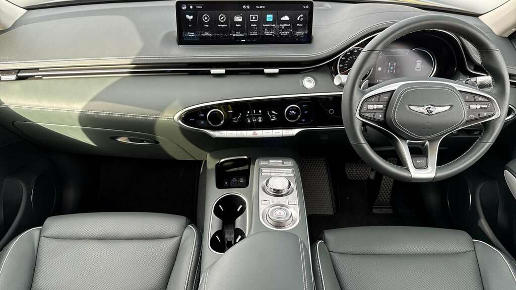Genesis GV70 360Kw Sport 77Kwh Awd 2024 Green #3