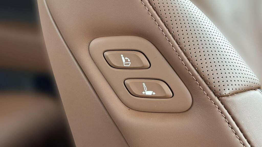 Genesis G80 Luxury Black #28