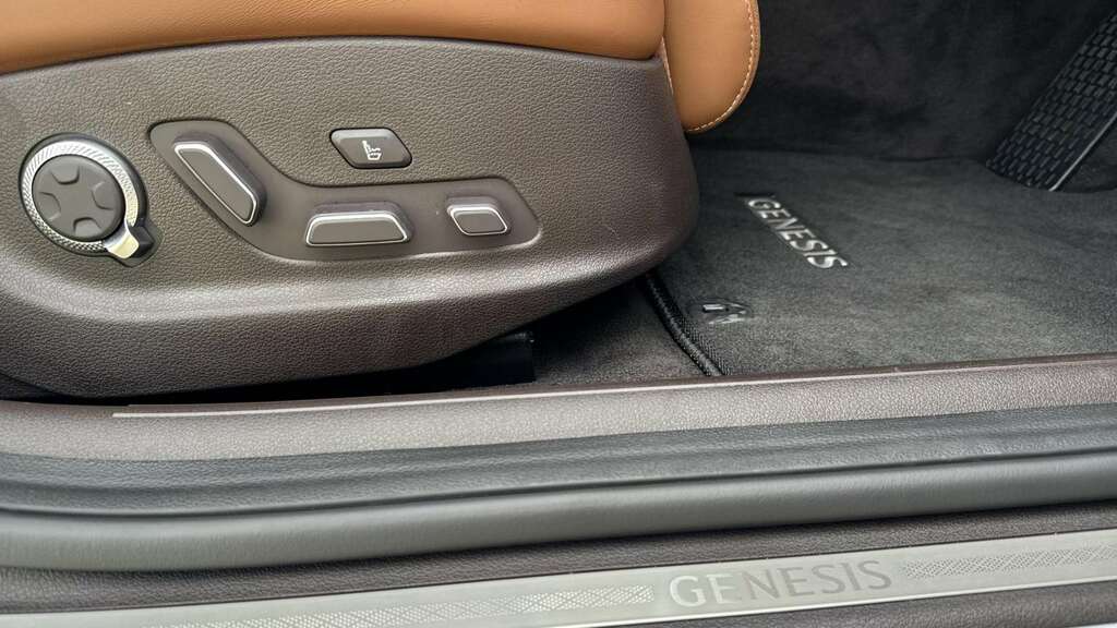 Genesis G80 Luxury Black #27
